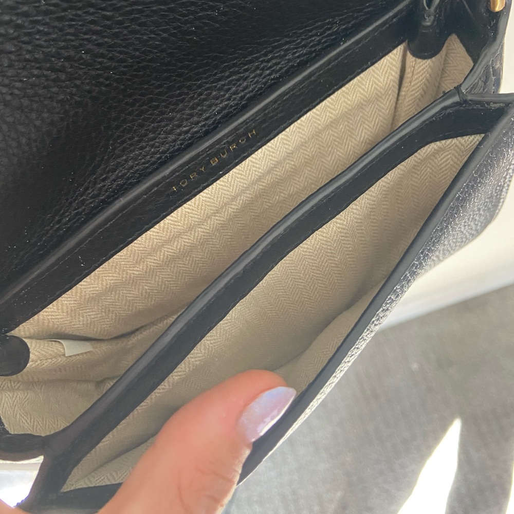 Tory Burch Chain Shoulder Bag - Picture 5 of 5